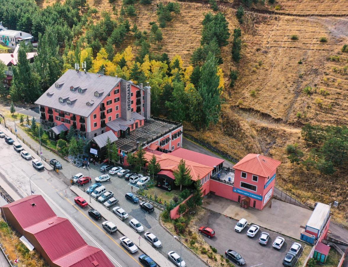 Dedeman Palandoken Ski Lodge Hotel Erzurum Esterno foto
