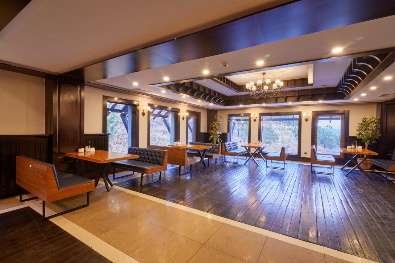 Dedeman Palandoken Ski Lodge Hotel Erzurum Esterno foto