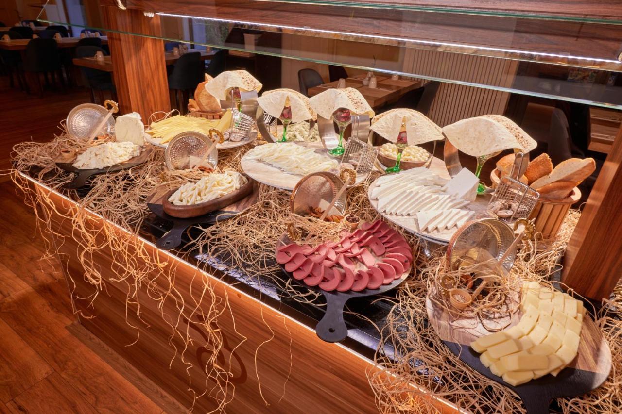 Dedeman Palandoken Ski Lodge Hotel Erzurum Esterno foto